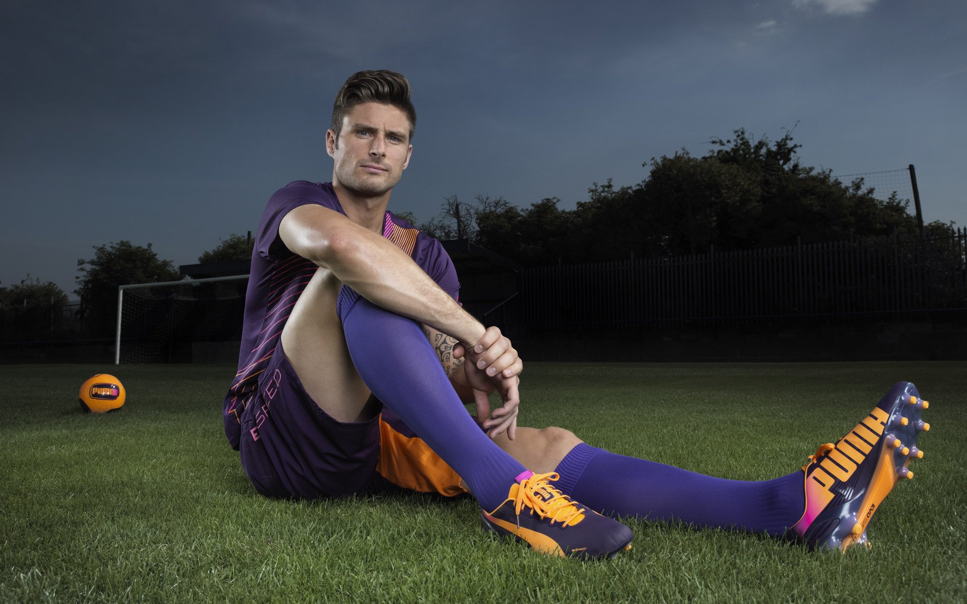 恩波利中场调度精准分配进攻资源，恩波利 里奇